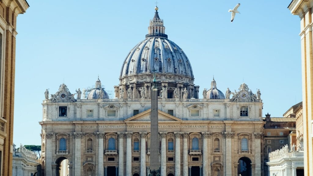 St Peter’s Basilica representing Peter Thiel’s attack on the Pope over AI regulation